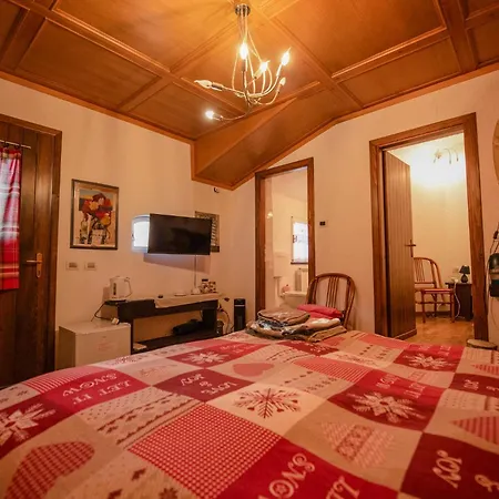 Paradise La Tana Apartment Serina (Lombardy)