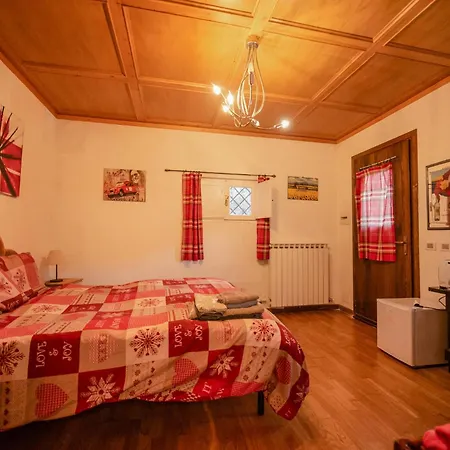 Paradise La Tana Serina (Lombardy)