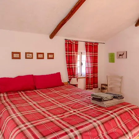 Paradise La Tana Apartment Serina (Lombardy)